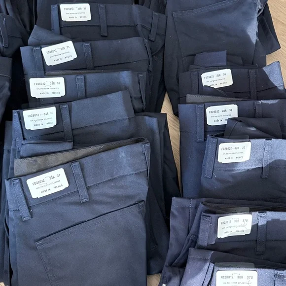 Men's Navy Cargo Pants FedEx - Picture 3 of 4